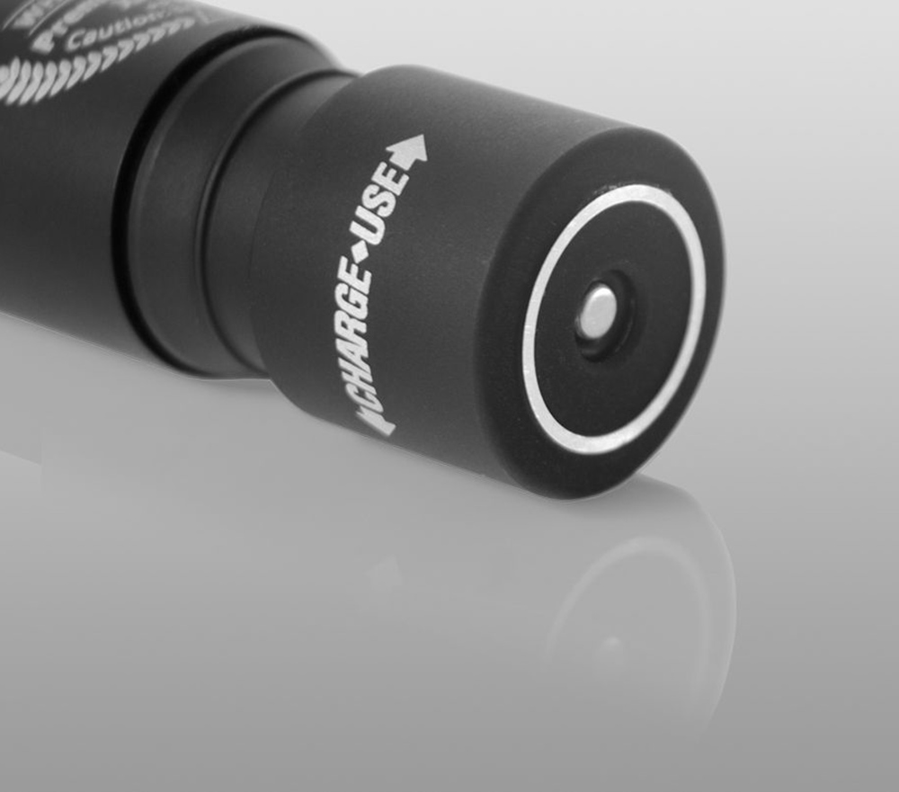 ARMYTEK PRIME C1 Magnet Taschenlampe, magnetische Ladebuchse